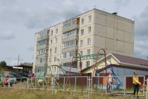 Благодаря программе «Реальные дела» в Нязепетровском районе появились новые детские площадки